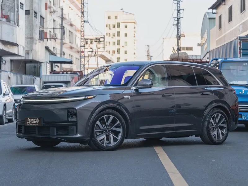 Li Auto L7