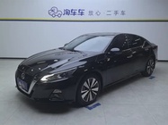 Nissan Teana 2023
