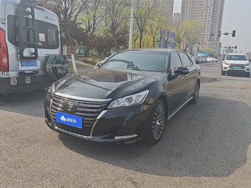 Toyota Crown 2019
