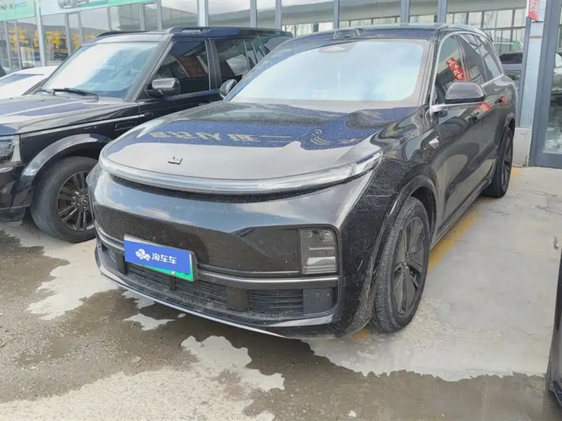 Li Auto L8