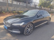 Volvo S90 2025