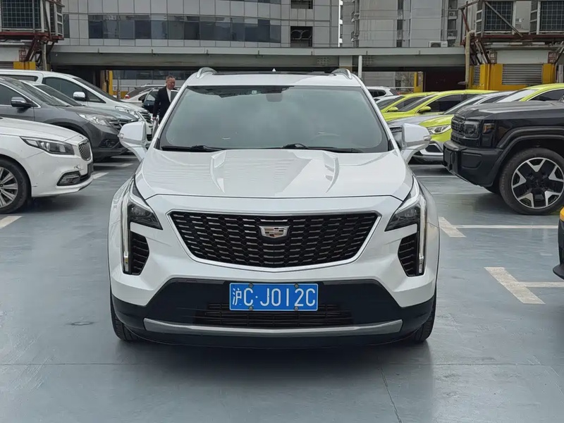 Cadillac XT4