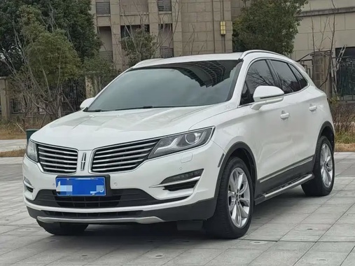 Lincoln MKC 2017