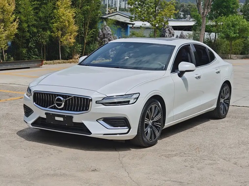 Volvo S60 2021