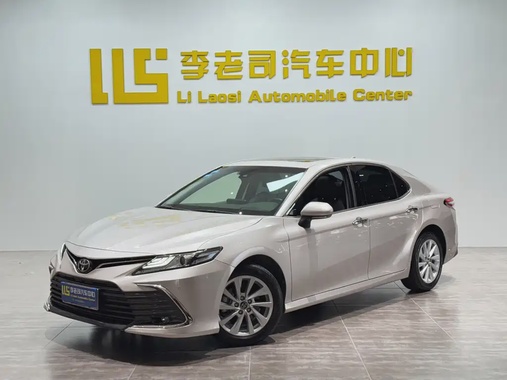 Toyota Camry 2022