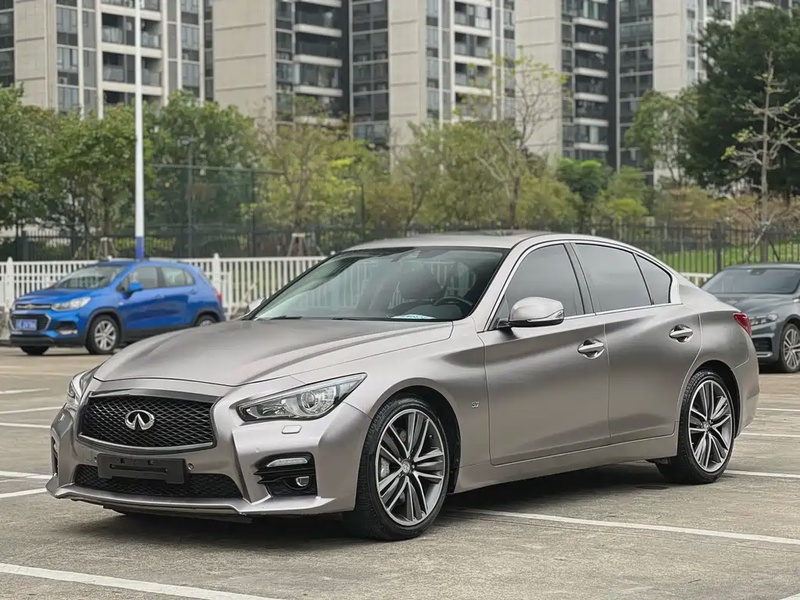Infiniti Q50