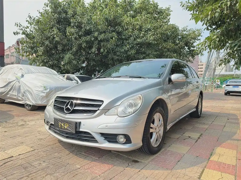 Mercedes-Benz R-Class