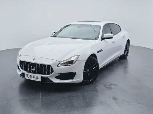Maserati Quattroporte 2015