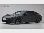 Porsche Panamera 2023