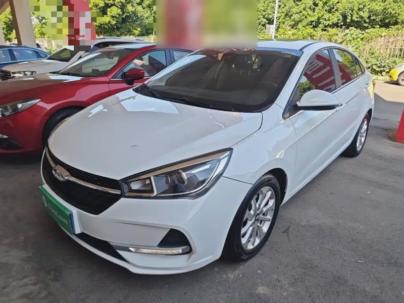 Chery Arrizo 5