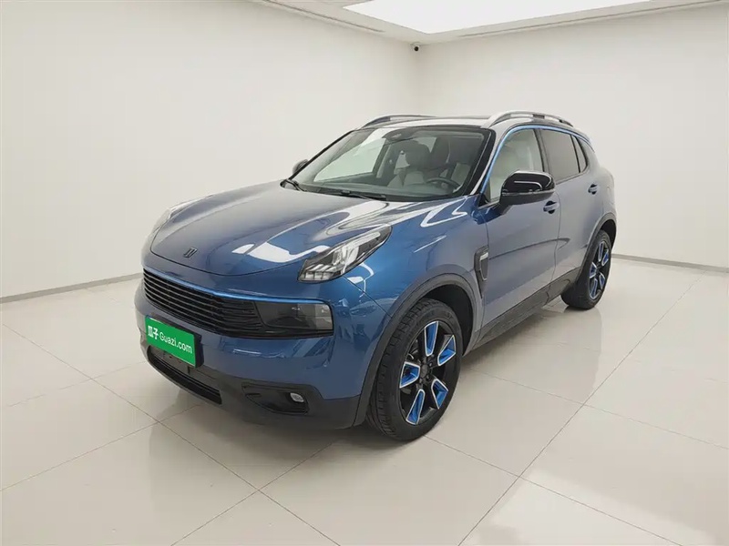 Lynk & Co 01