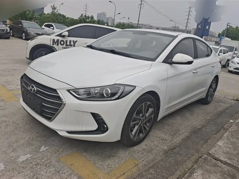 Hyundai Elantra