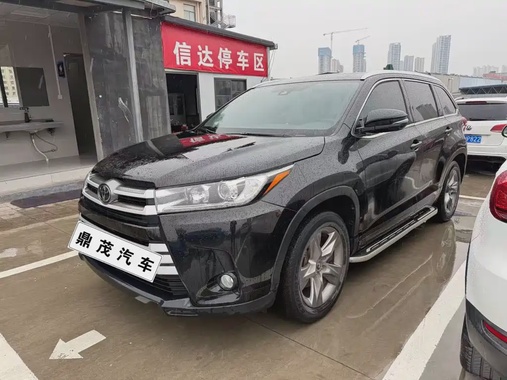 Toyota Highlander 2021