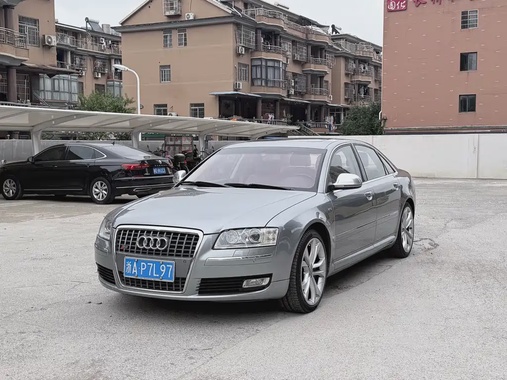 Audi S8 2009