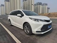 Toyota Sienna 2024