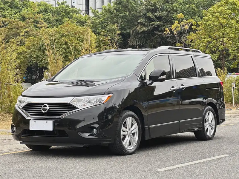 Nissan Quest