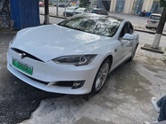 Tesla Model S 2015