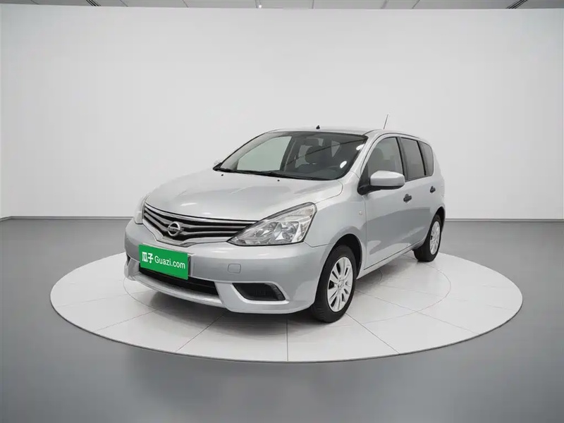 Nissan Livina