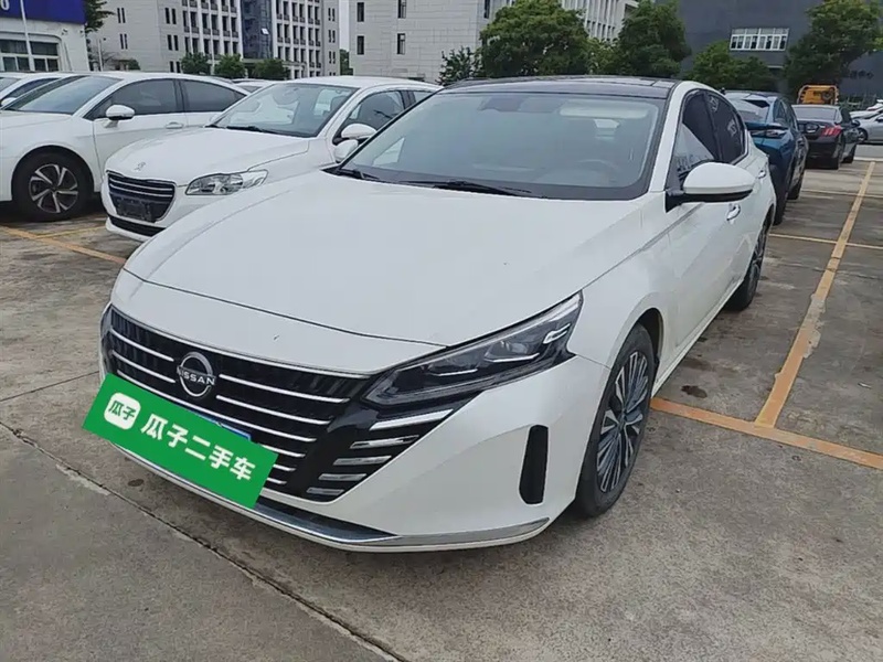 Nissan Teana