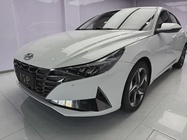 Hyundai Elantra 2022