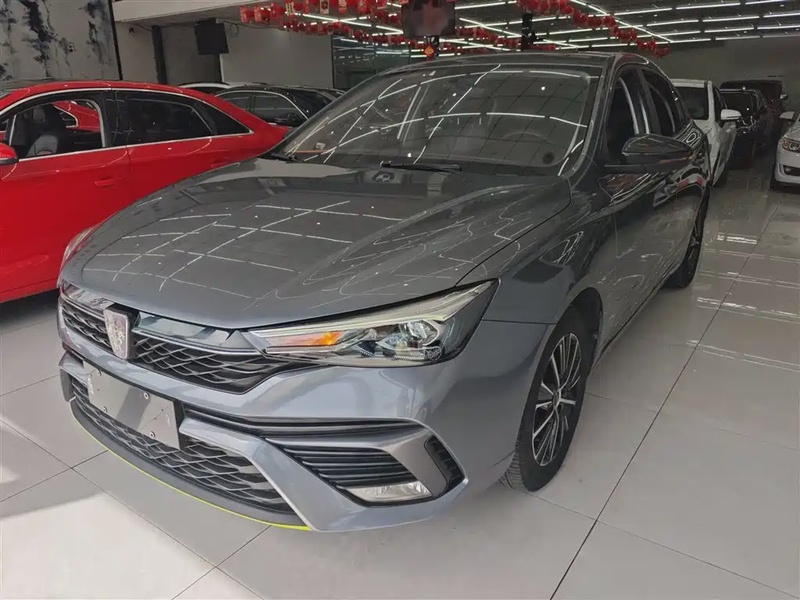 Roewe i5