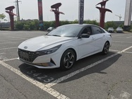 Hyundai Elantra 2022