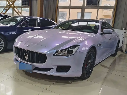 Maserati Quattroporte 2013