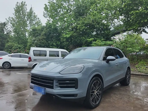 Porsche Cayenne 2025