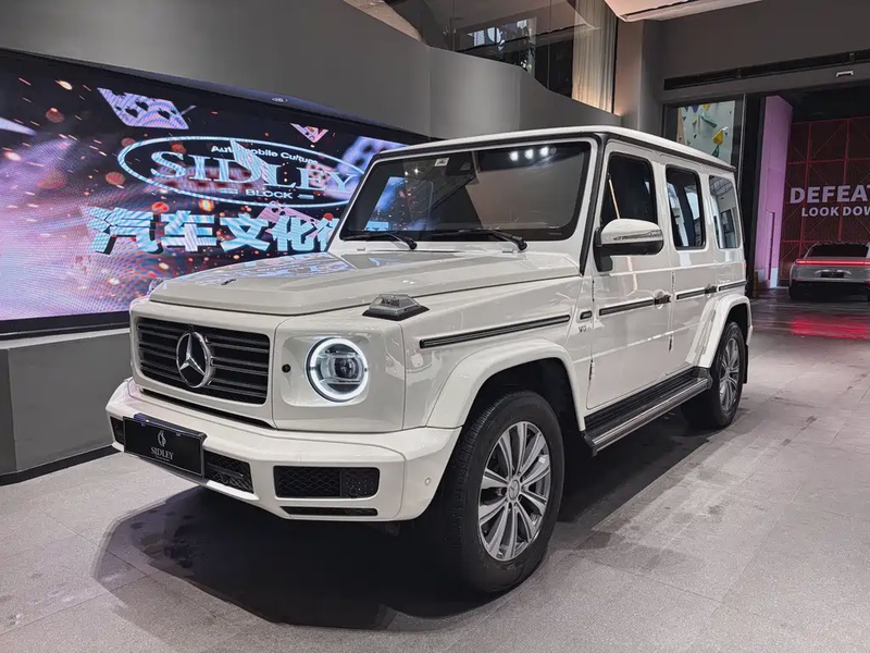 Mercedes-Benz G-Class