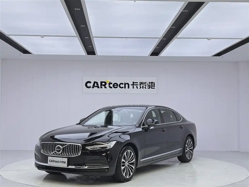Volvo S90 2025