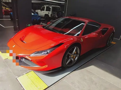 Ferrari F8 2022