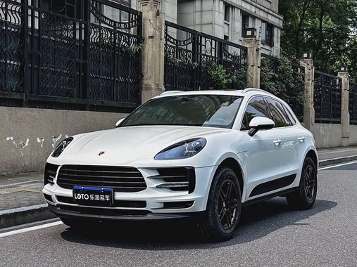 Porsche Macan 2021