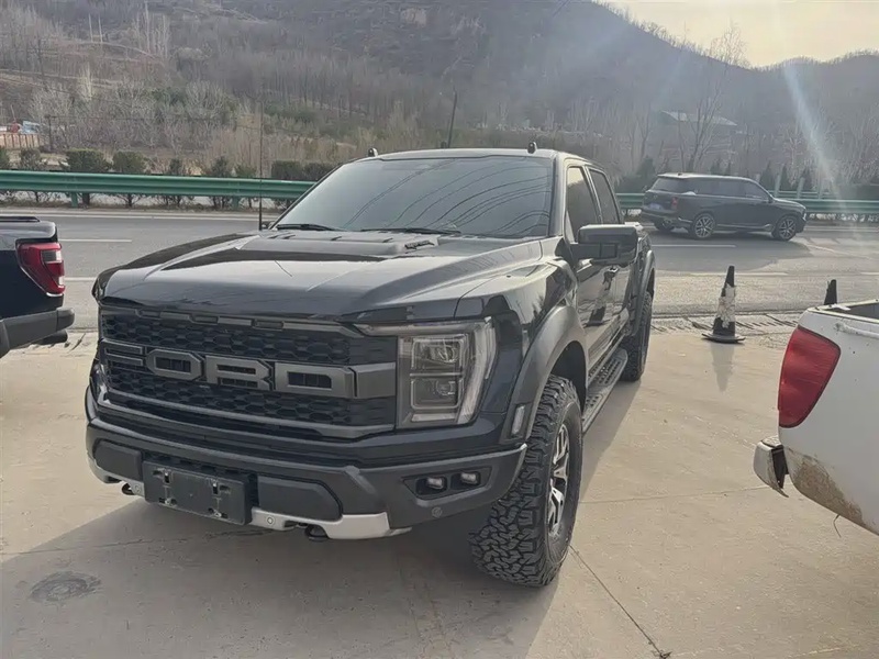 Ford F-150 Raptor