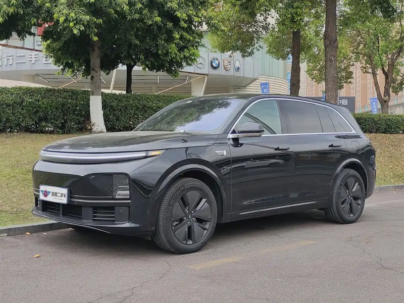 Li Auto L7