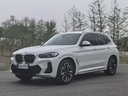 BMW iX3 2024