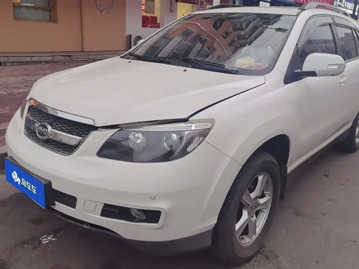 BYD S6 2014