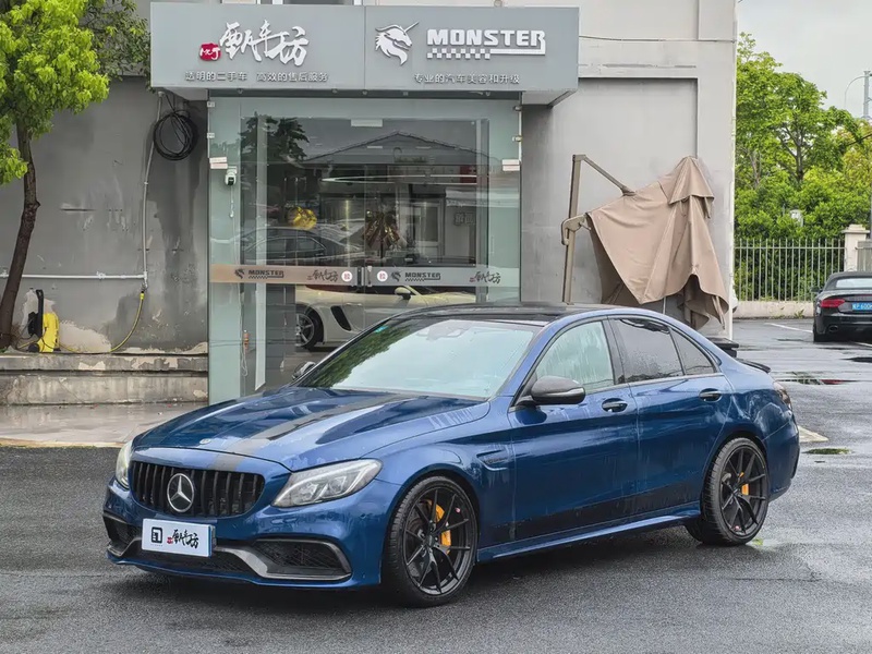 Mercedes-Benz C-Class