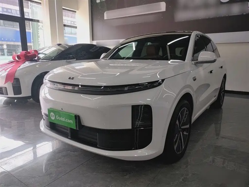 Li Auto L6 2025