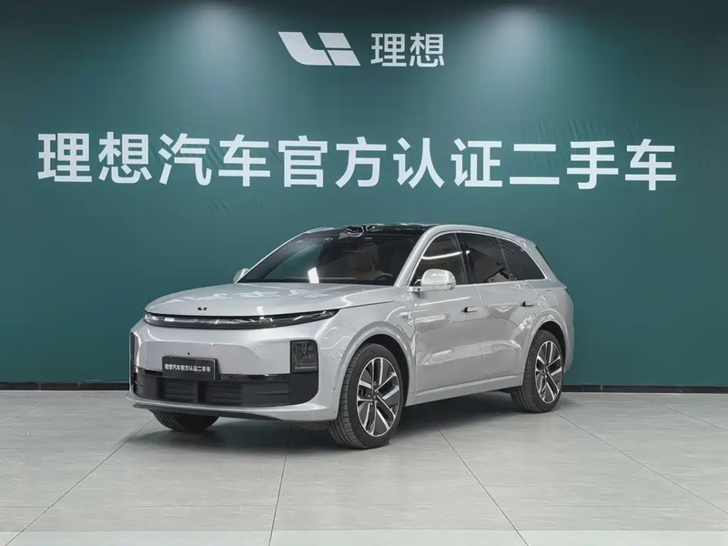 Li Auto L6