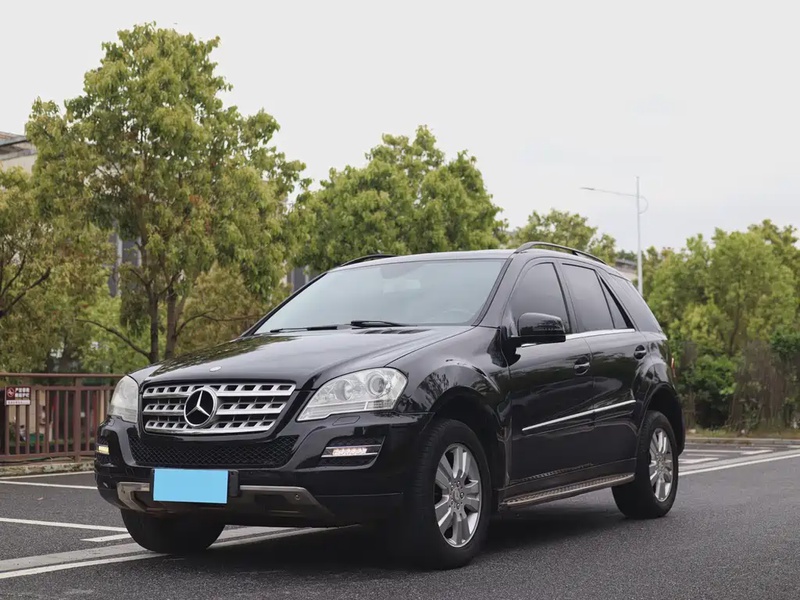 Mercedes-Benz M-Class