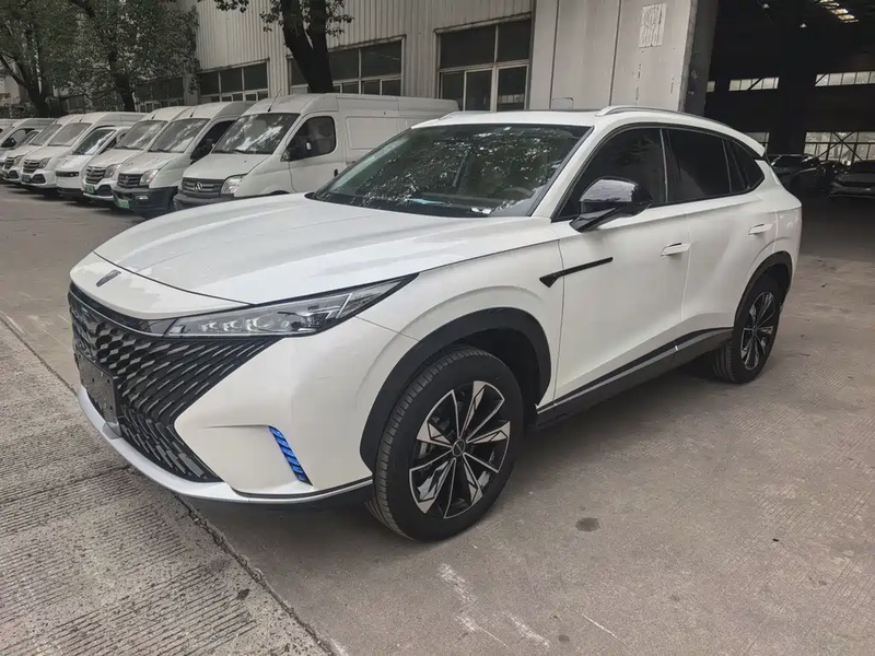 Roewe RX5