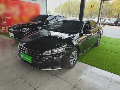 Nissan Teana 2024