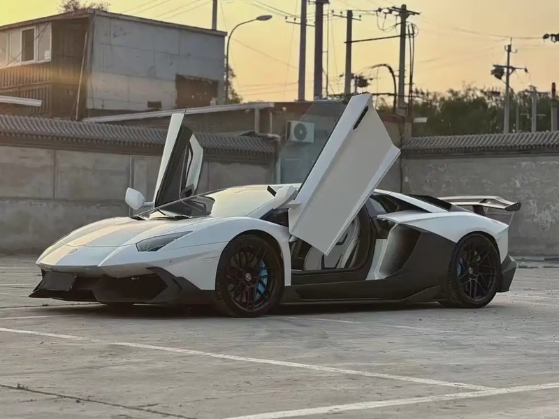Lamborghini Aventador