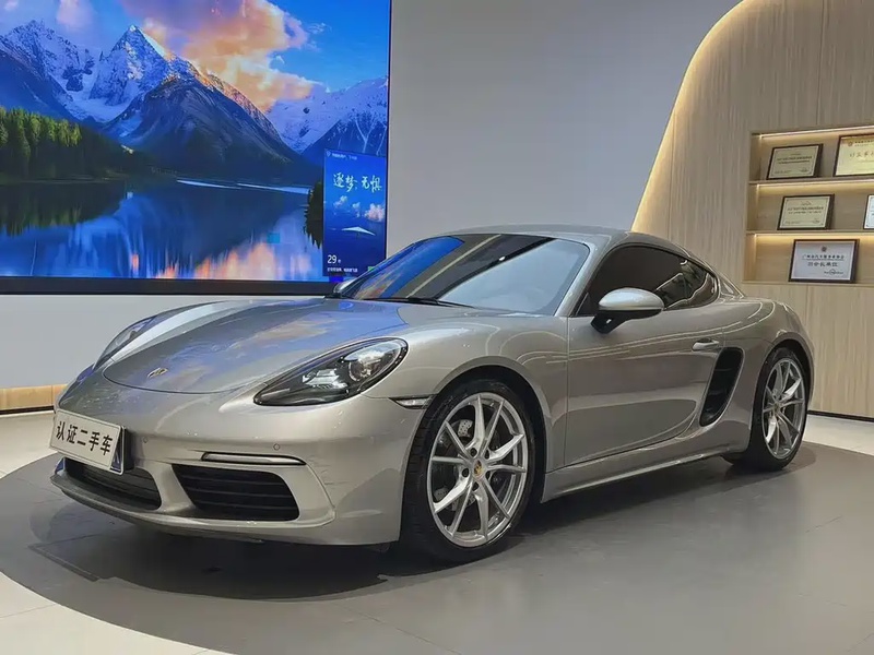 Porsche 718
