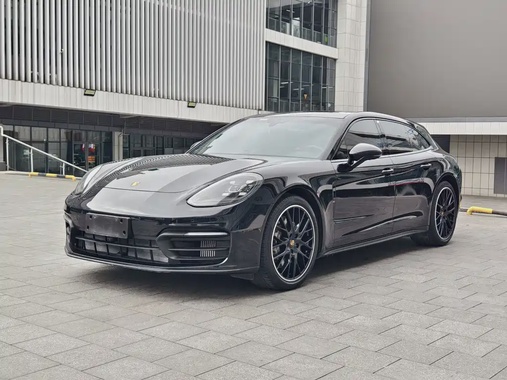 Porsche Panamera 2021