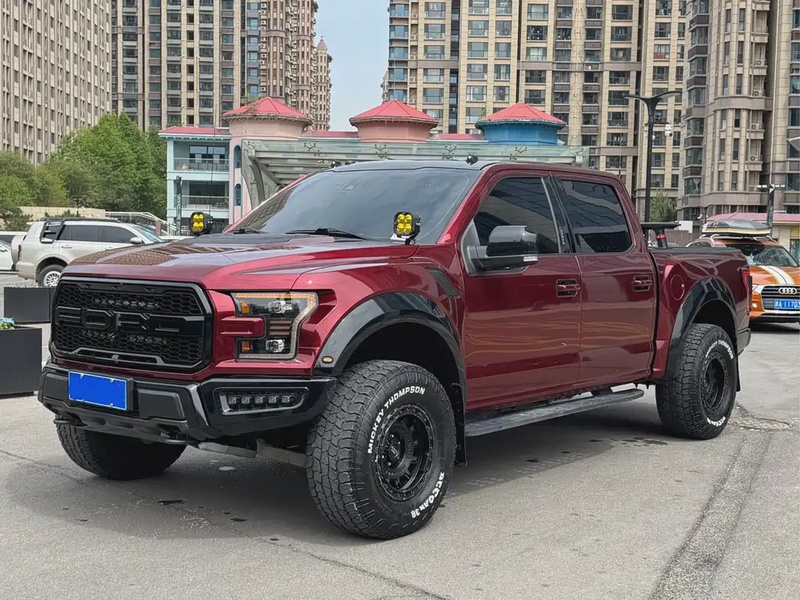 Ford F-150 Raptor