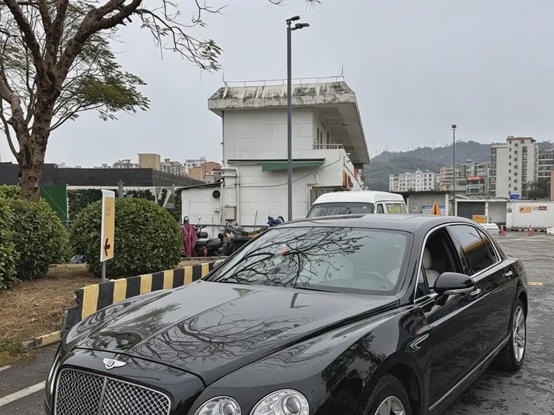 Bentley Flying Spur