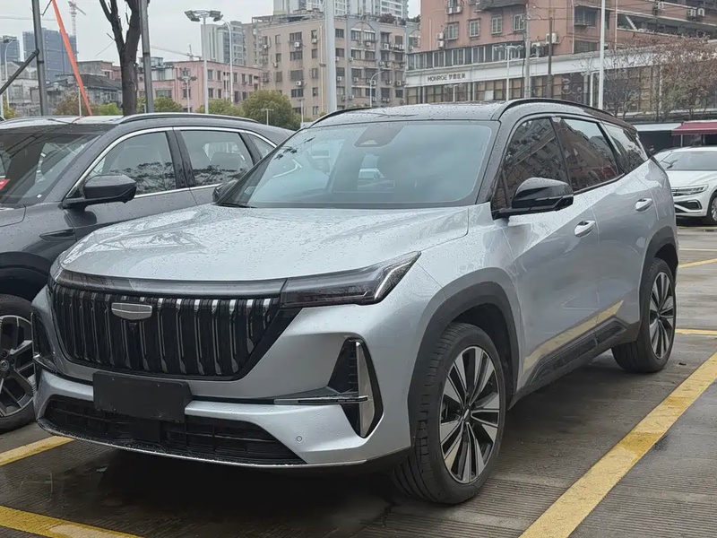 Geely Boyue L