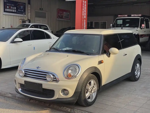 MINI Clubman 2013