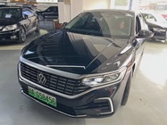 Volkswagen Passat 2023